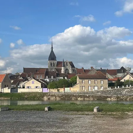 De La Tour Holiday home